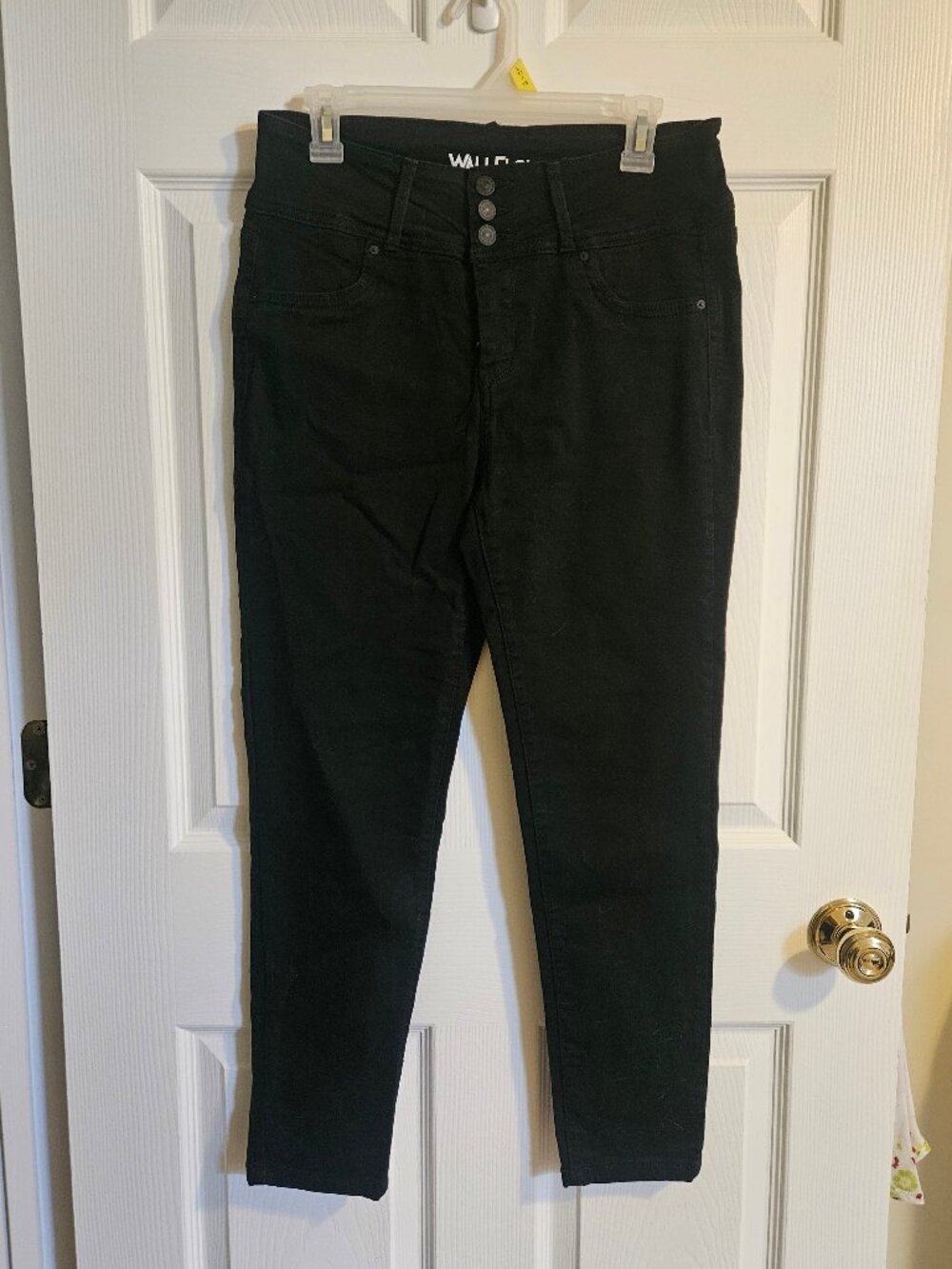 Wallflower Black High Rise Sassy Jeans